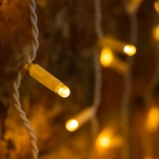 Гирлянда светодиодная «Дождь» 2х6 м, постоянное свечение, белый провод, 230 В, диоды ТЕПЛЫЙ БЕЛЫЙ | Фото 1