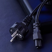 Шнур сетевой, вилка СЕЕ 7/7(Schuko) - разъем IEC 320 C5, кабель 3x0,75мм², 1,8м, для питания ноутбука (пакет ПВХ) REXANT | Фото 3