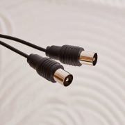 ВЧ кабель ТВ штекер - ТВ штекер, длина 5 метров, черный  REXANT | Фото 3