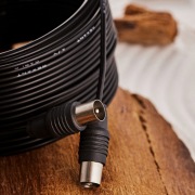 ВЧ кабель ТВ штекер - ТВ штекер, длина 25 метров, черный  REXANT | Фото 3
